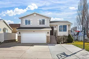 759 W 1580 N, Clinton, UT 84015 - Photo 1