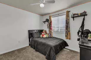 5529 S 3200 W, Roy, UT 84067 - Photo 15