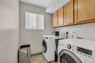 5529 S 3200 W, Roy, UT 84067 - Photo 17