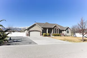 518 S Honey Tree Ln E, Grantsville, UT 84029 - Photo 3
