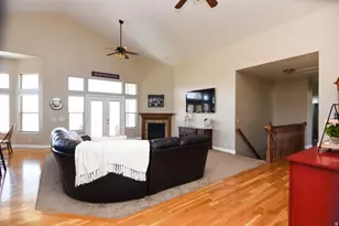 518 S Honey Tree Ln E, Grantsville, UT 84029 - Photo 13