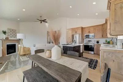 1888 N Mantle Way #420, Tooele, UT 84074 - Photo 9
