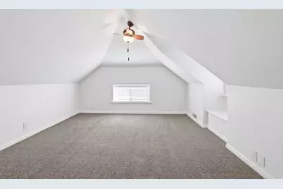 255 E 400 S, Bountiful, UT 84010 - Photo 35