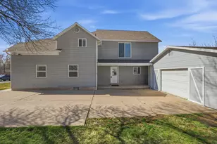 255 E 400 S, Bountiful, UT 84010 - Photo 47