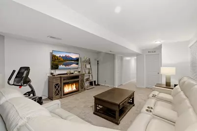 2555 W 3900 S, Roy, UT 84067 - Photo 27