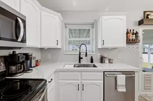 2555 W 3900 S, Roy, UT 84067 - Photo 13