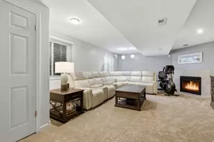 2555 W 3900 S, Roy, UT 84067 - Photo 25