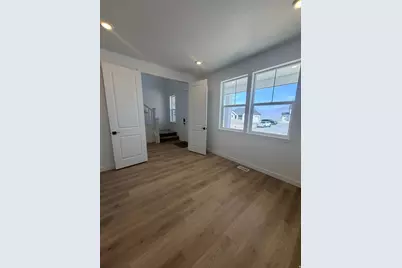 3233 S Blue Heron Dr #602, Saratoga Springs, UT 84045 - Photo 5