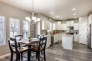 941 Beartooth Cir, Draper, UT 84020 - Photo 9