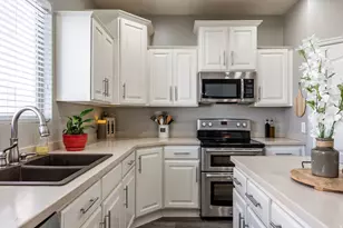 941 Beartooth Cir, Draper, UT 84020 - Photo 13