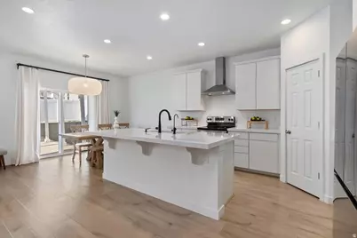 2869 S Drake Ave, Saratoga Springs, UT 84045 - Photo 11