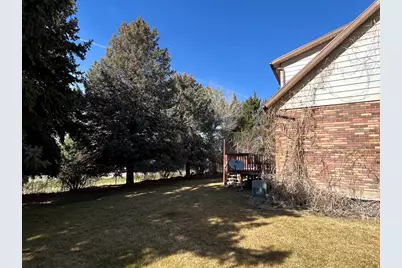 10866 S Savannah Dr Dr, Sandy, UT 84094 - Photo 5