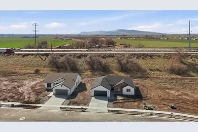 233 W 1470 S, Tremonton, UT 84337 - Photo 57