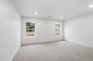 233 W 1470 S, Tremonton, UT 84337 - Photo 35