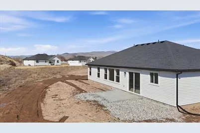 233 W 1470 S, Tremonton, UT 84337 - Photo 7