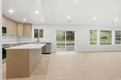 233 W 1470 S, Tremonton, UT 84337 - Photo 23