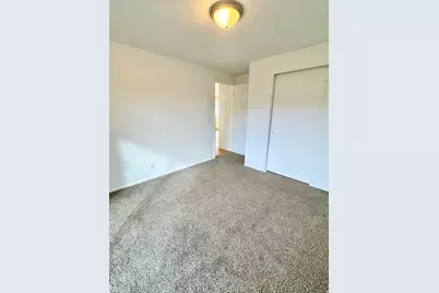 954 E Carnation Dr, White City, UT 84094 - Photo 15