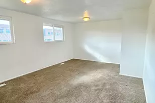 954 E Carnation Dr, White City, UT 84094 - Photo 19