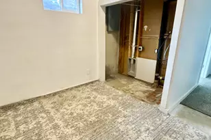 954 E Carnation Dr, White City, UT 84094 - Photo 23