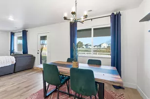 1664 W 2975 S, Syracuse, UT 84075 - Photo 11