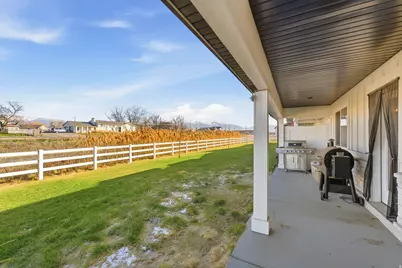 1664 W 2975 S #B, Syracuse, UT 84075 - Photo 25