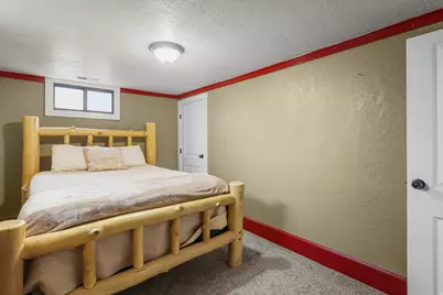 285 E 1100 S, Bountiful, UT 84010 - Photo 17