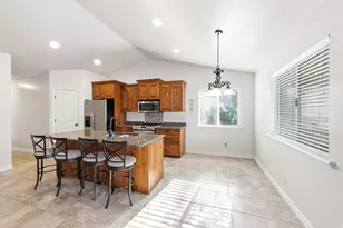56 Whitaker Cir, Kaysville, UT 84037 - Photo 9