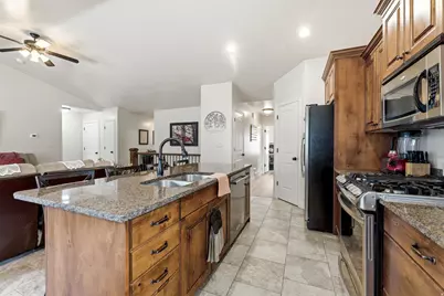 56 Whitaker Cir, Kaysville, UT 84037 - Photo 7