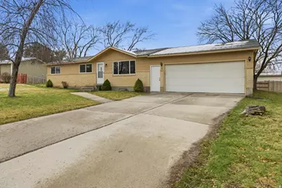 355 Scenic View Dr E, Hyrum, UT 84319 - Photo 3