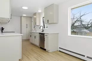 355 Scenic View Dr E, Hyrum, UT 84319 - Photo 5