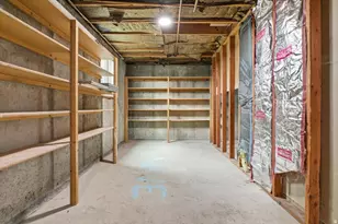 355 Scenic View Dr E, Hyrum, UT 84319 - Photo 17