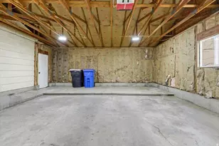 355 Scenic View Dr E, Hyrum, UT 84319 - Photo 17