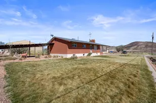 36 W 1420 N, Sigurd, UT 84657 - Photo 3