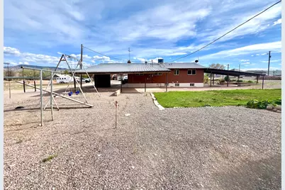 36 W 1420 N, Sigurd, UT 84657 - Photo 3