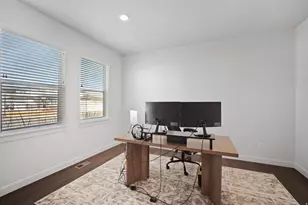 1991 S Mountain View Blvd, Woods Cross, UT 84087 - Photo 11