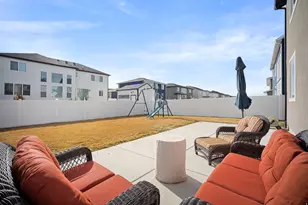 1991 S Mountain View Blvd, Woods Cross, UT 84087 - Photo 31