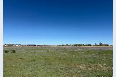 5752 W 2425 N #4, Hooper, UT 84315 - Photo 19