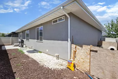 7853 W Sunny Day Way S, Magna, UT 84044 - Photo 25