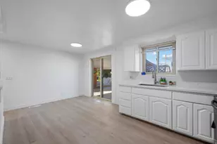 364 Fairlane Dr, Tooele, UT 84074 - Photo 11