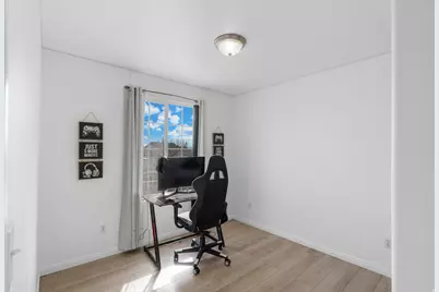 2058 W 1570 N, Clinton, UT 84015 - Photo 9