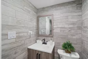 2058 W 1570 N, Clinton, UT 84015 - Photo 11