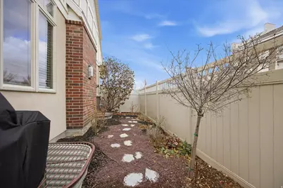4529 W Iron Mountain Dr, South Jordan, UT 84009 - Photo 29