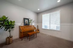 132 E Annual Way, Vineyard, UT 84059 - Photo 5