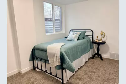 574 E 15th St S, Ogden, UT 84404 - Photo 11