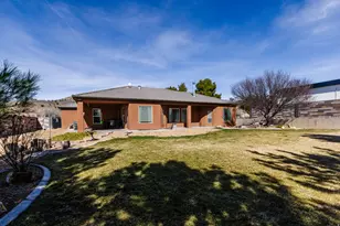 963 W Sapphire Dr, Diamond Valley, UT 84770 - Photo 43