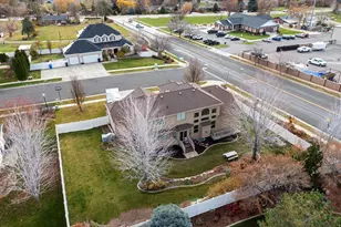 490 W 3450 N, Pleasant View, UT 84414 - Photo 3