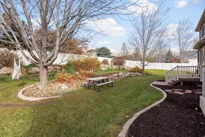 490 W 3450 N, Pleasant View, UT 84414 - Photo 15