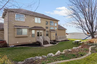 490 W 3450 N, Pleasant View, UT 84414 - Photo 11