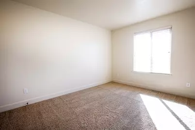 331 E Seagull Ln, Saratoga Springs, UT 84045 - Photo 13