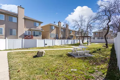 190 E White Spruce Cv S #805, Sandy, UT 84070 - Photo 25